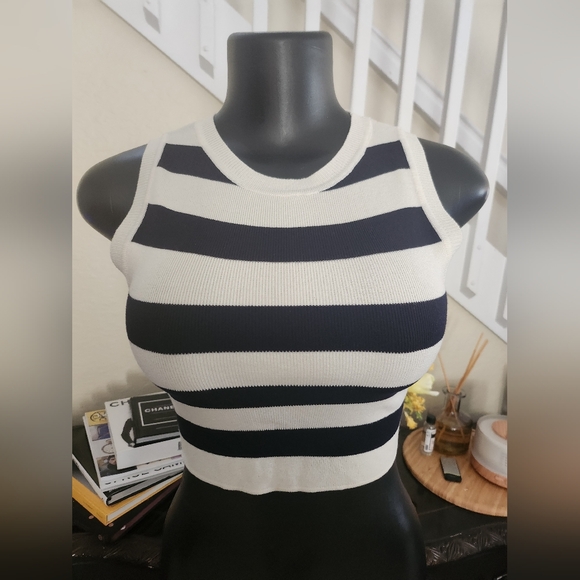 Zara crop top size M NEW - Picture 1 of 3